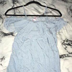 Light blue off the shoulder blouse✨